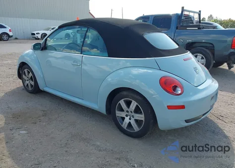 2006 Volkswagen New Beetle 2.5 z USA, uszkodzony, nr VIN 3VWRG31Y36M331411